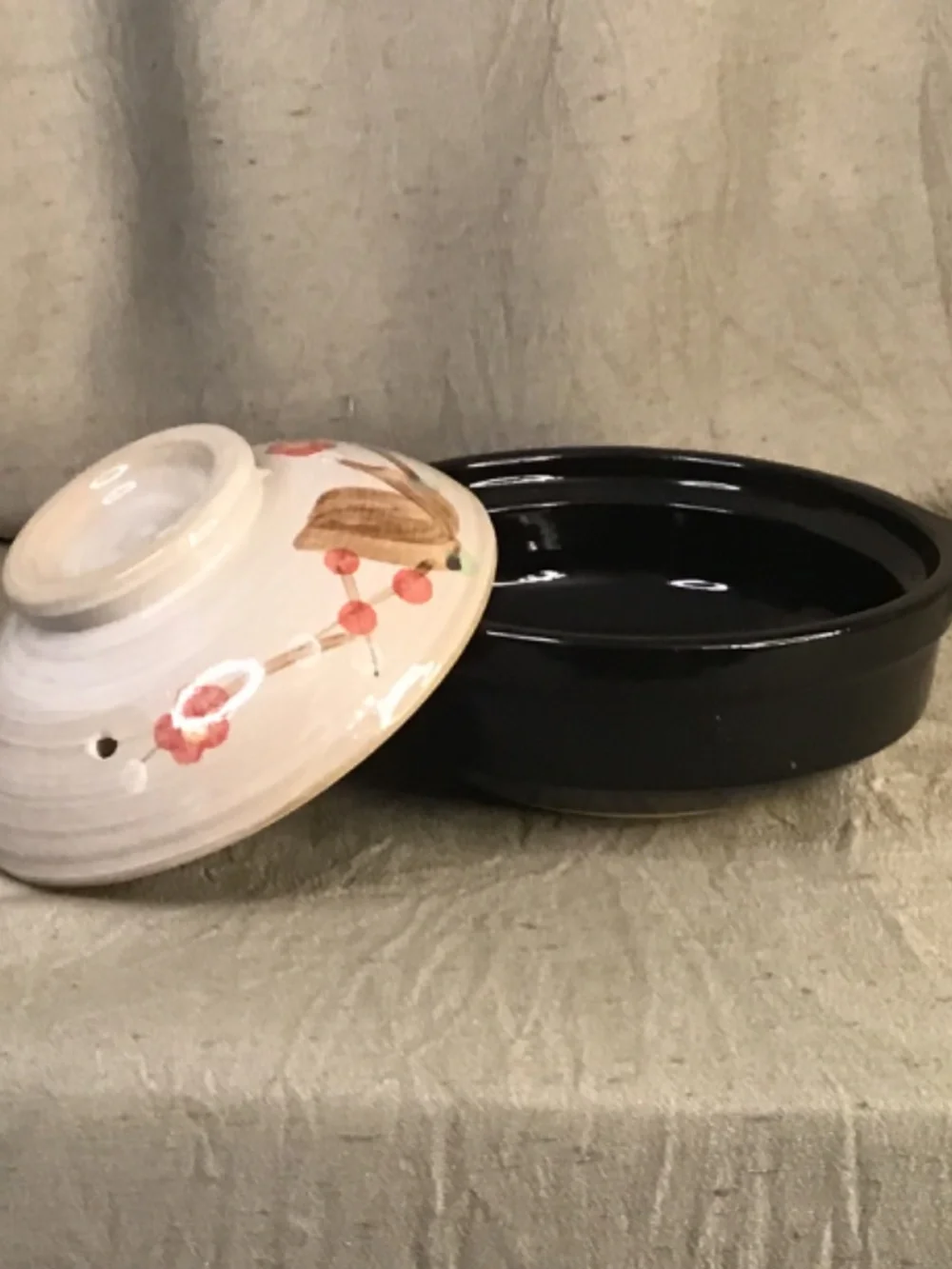 Japanese Pottery Clay Pot Donabe (7.1”) Pink Cherry Bios Hand Painted Floral Lid